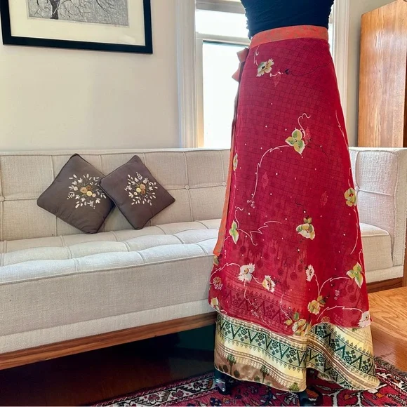 Indian Wrap-Around Double Layer Skirt - Picture 5 of 7